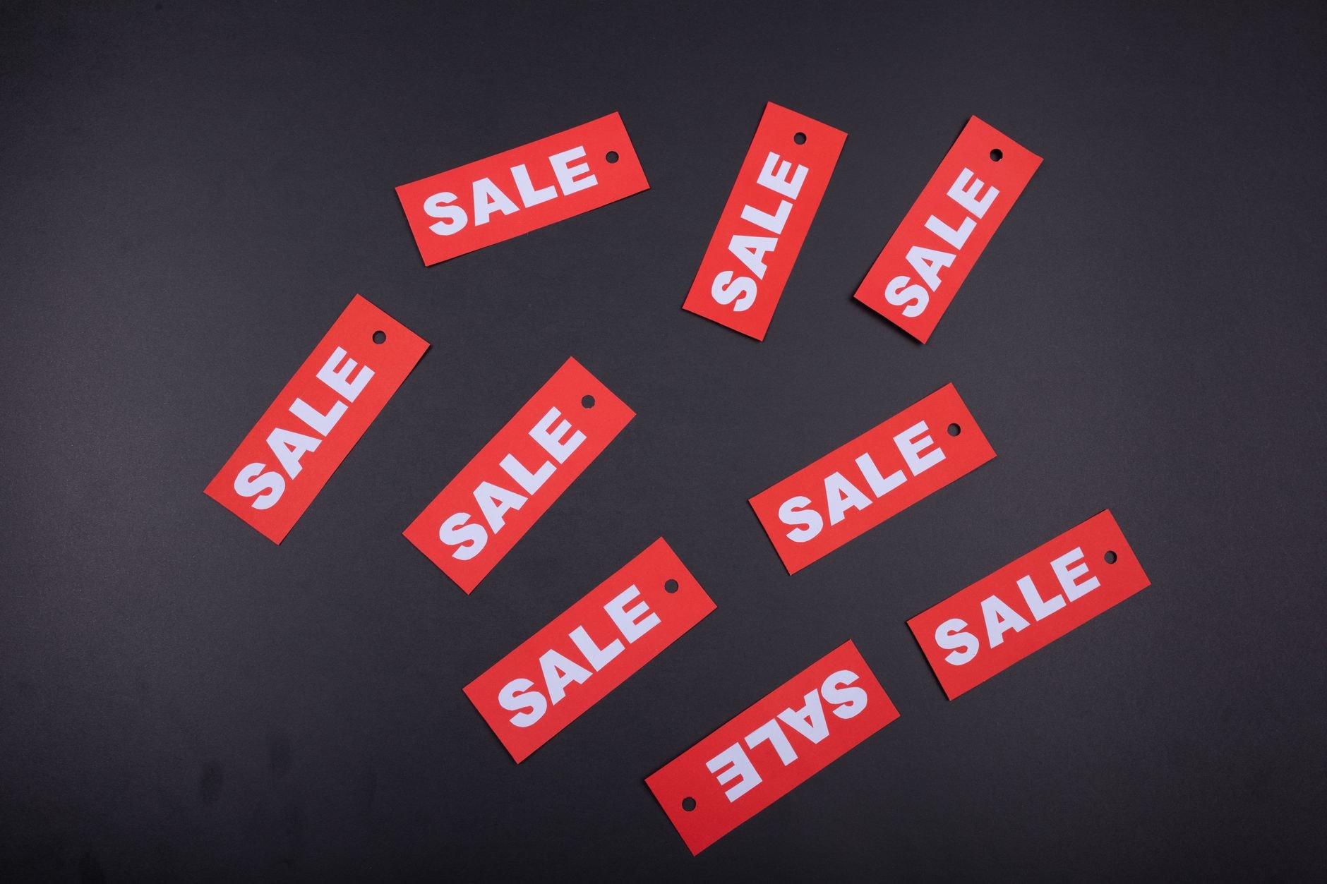 Étiquettes de promotion rouges