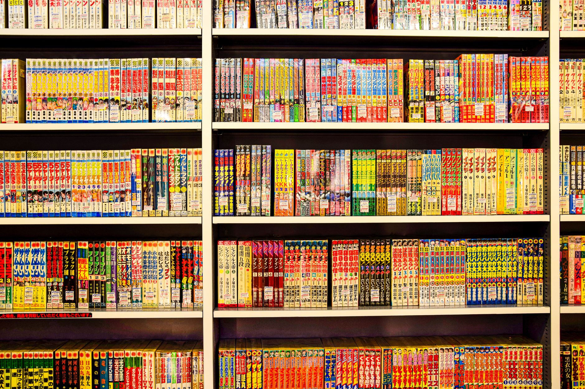Manga ou comics : deux cultures de la bande dessinée, comment les comparer honnêtement