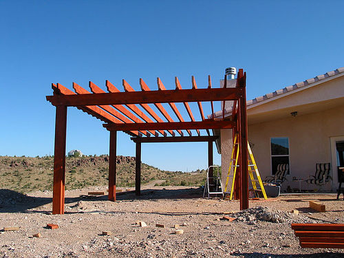 Les étapes de la construction d’une pergola