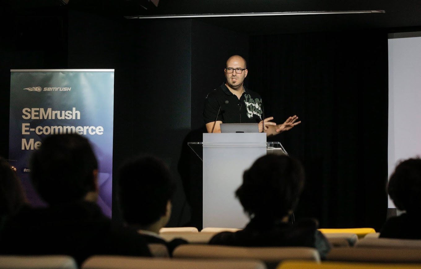 Nicolas Mercatili en conférence au Semrush Meetup à Paris