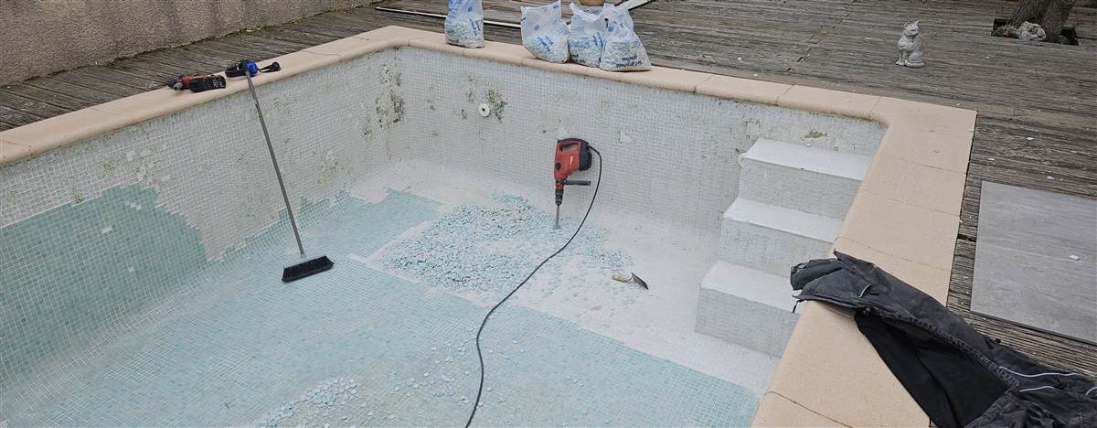 Rénovation de piscine à Pérols, étape 1